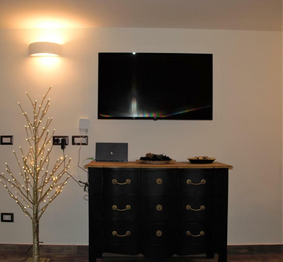Casa Di Gio - Duomo Apartment Napoli Ngoại thất bức ảnh