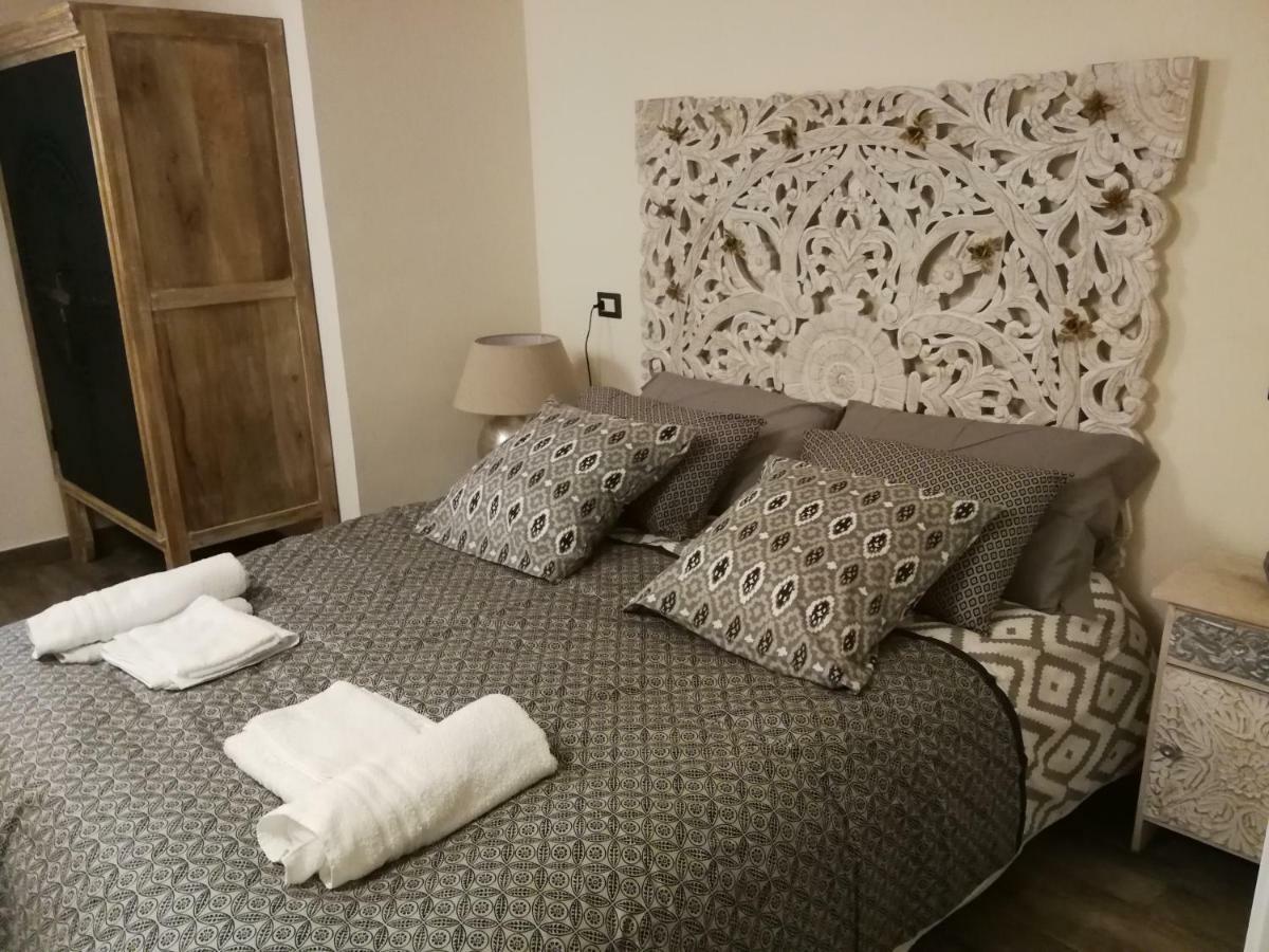 Casa Di Gio - Duomo Apartment Napoli Ngoại thất bức ảnh